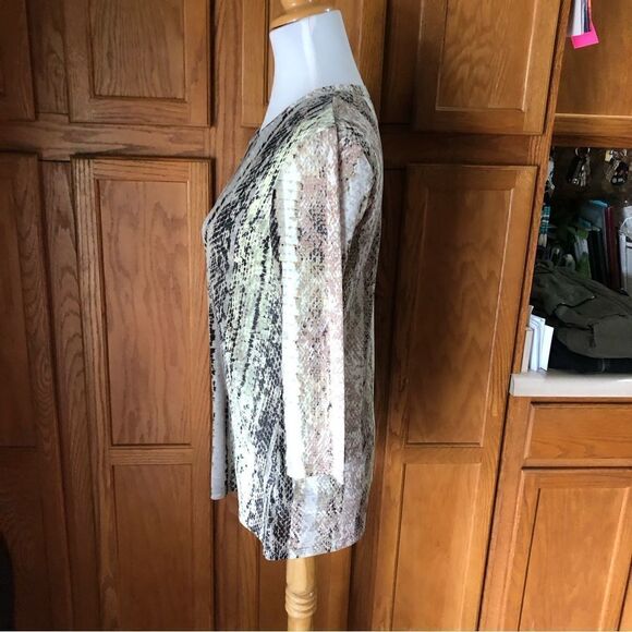 LOGO Layers Lori Goldstein Olive Green Snakeskin Mesh Sheer Long Sleeve Top - S - Picture 5 of 9
